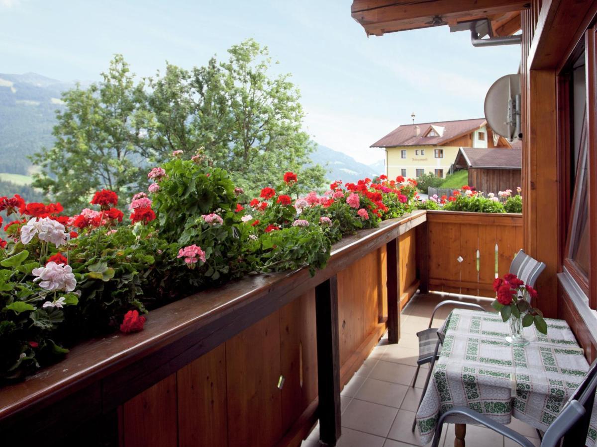 Sunny Holiday Flat With Balcony Wagrain Exterior photo