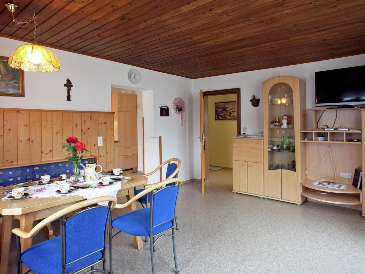 Sunny Holiday Flat With Balcony Wagrain Exterior photo